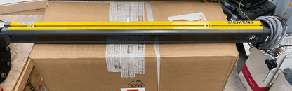 SIEMENS SIGUARD 3RG7842 - 6DG01 LIGHT CURTAIN RECEIVER - KLR Automation