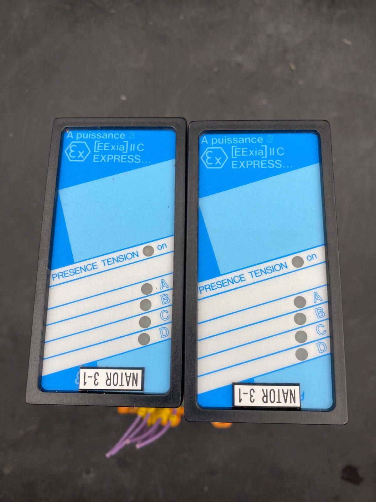SET OF 2 A PUISSANCE 3 NATOR - A230 + BASE - KLR Automation