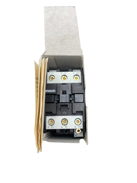 OMRON J7K-CM CONTACTOR 230V 50Hz 240V 60Hz  x1pc