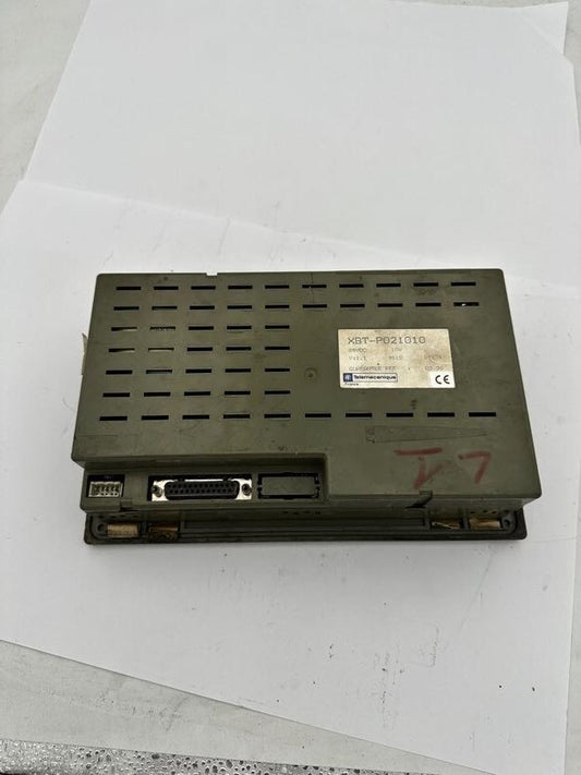 1pc x TELEMECANIQUE OPERATOR INTERFACE XBT-P021010 24VDC 10W V-1.1/9610/01174
