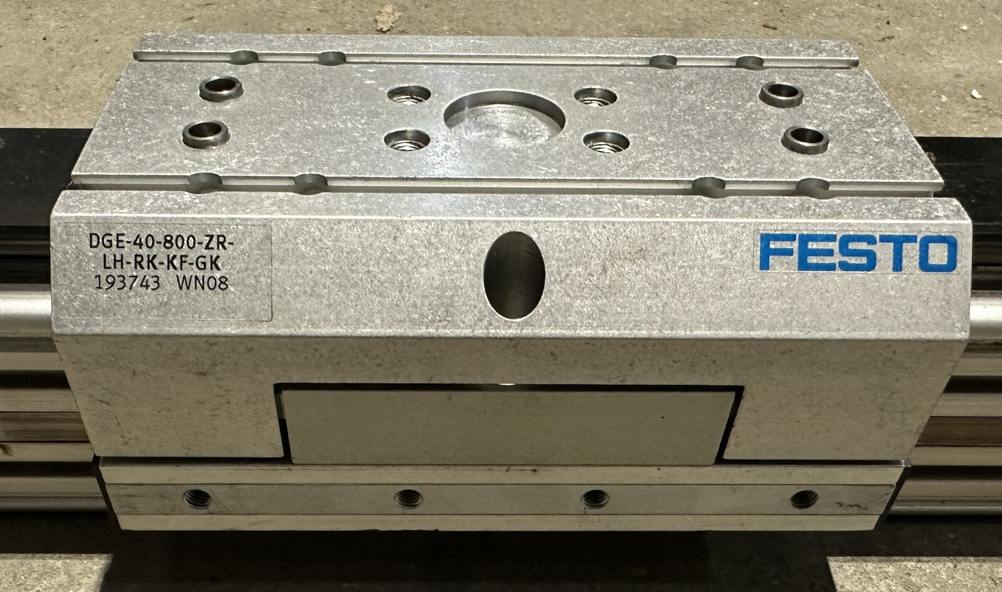 FESTO DGE - 40 - 800 - ZR - LH - RK - KF - GK 193743 WN08 AXE LINEAIRE - KLR Automation