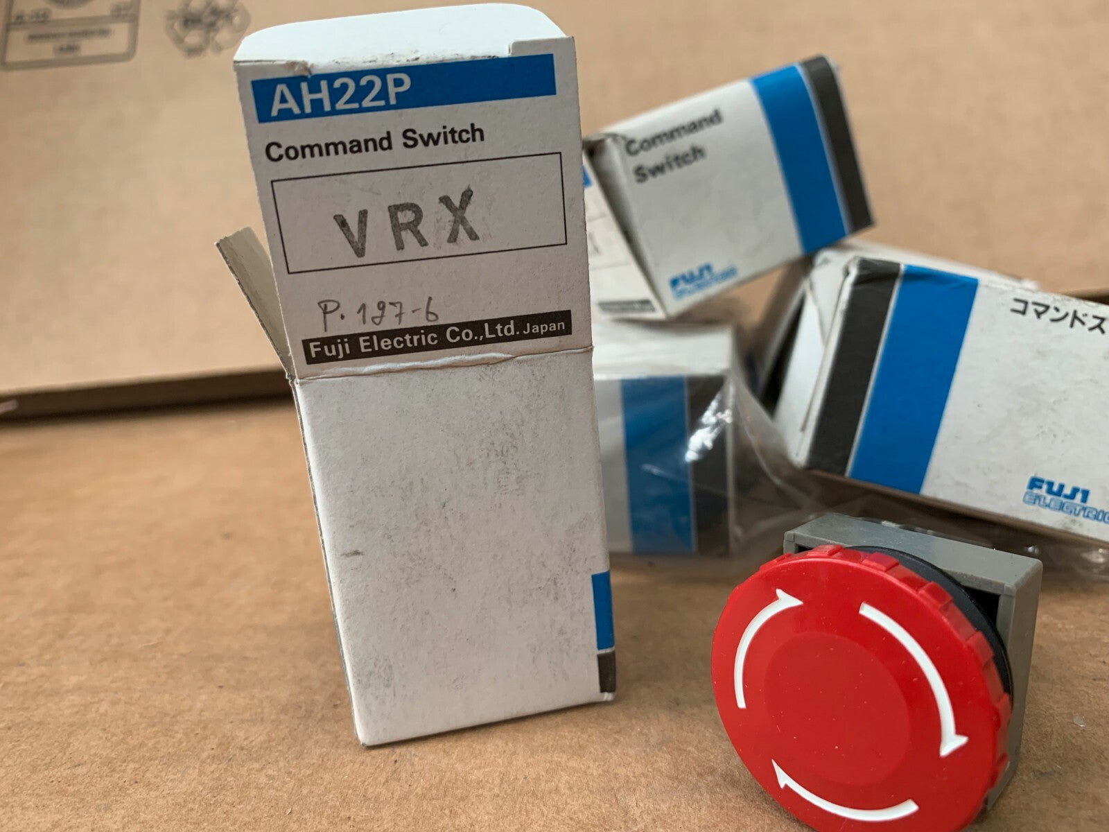 1 x  FUJI AH22P- VRX SWITCH