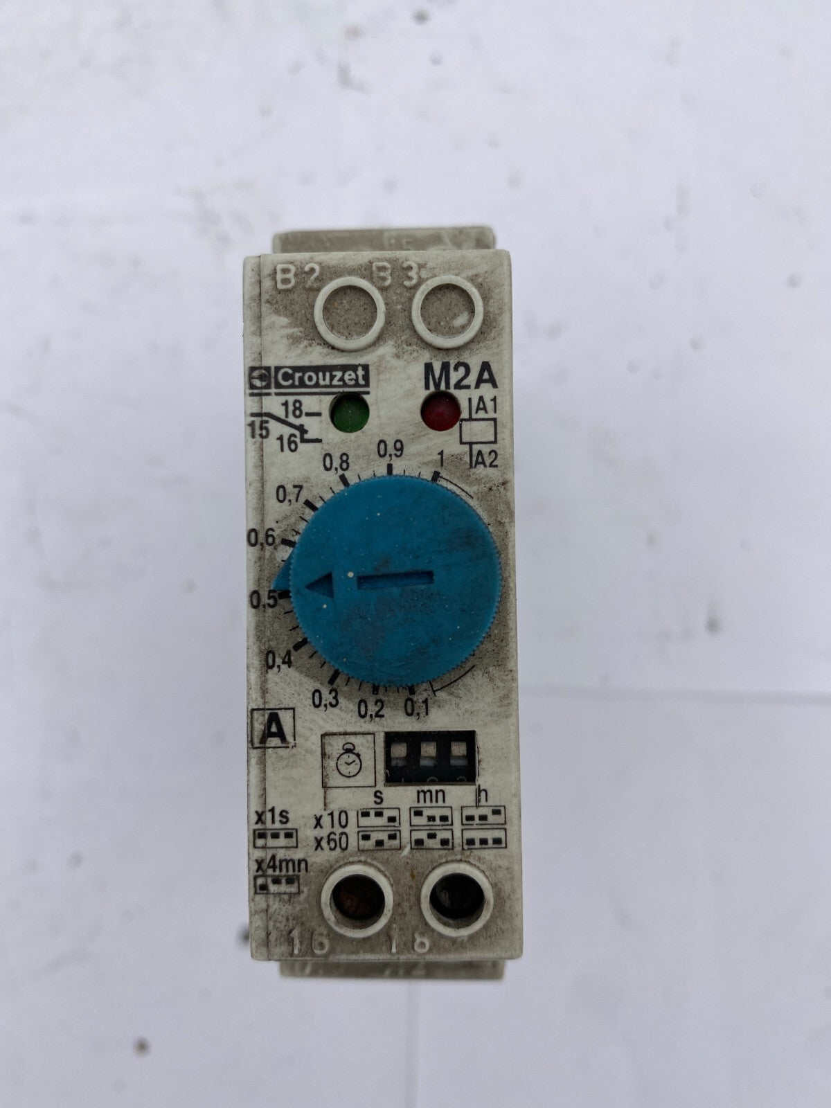 1pc x CROUZET M2A TIME DELAY RELAY