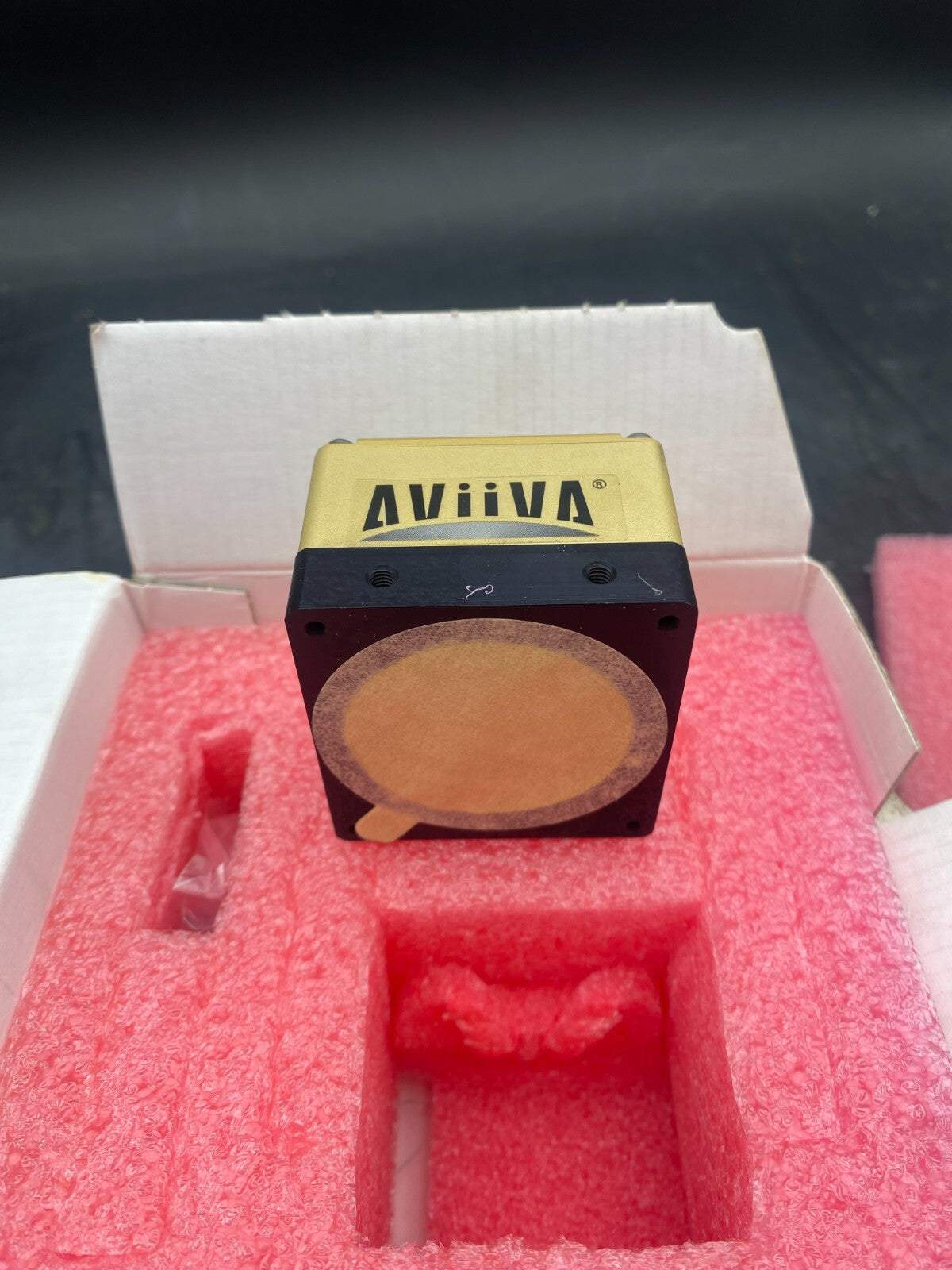 AVIIVA E2V CAMERA LINK AT71YM2CL0514-BA0 IND A LINE SCAN CAMERA