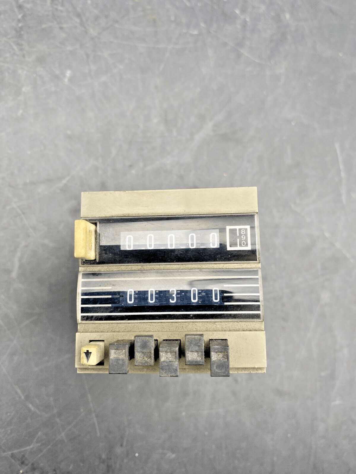 HENGSTLER 0 484 164 25I/S 24 VDC COUNTER - KLR Automation