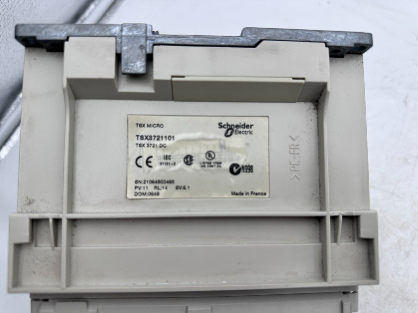 TELEMECANIQUE TSX3721101 MODICON TSX MICRO + TSXDMZ 28DR + TSXSCP114 - KLR Automation