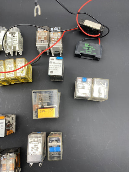 SET OF 73 RELAY OMRON MY2 - US - SV G2R - 14 MY4N KUHNKE 135A4 IDEO RY2S - U FINDER 55.3 - KLR Automation