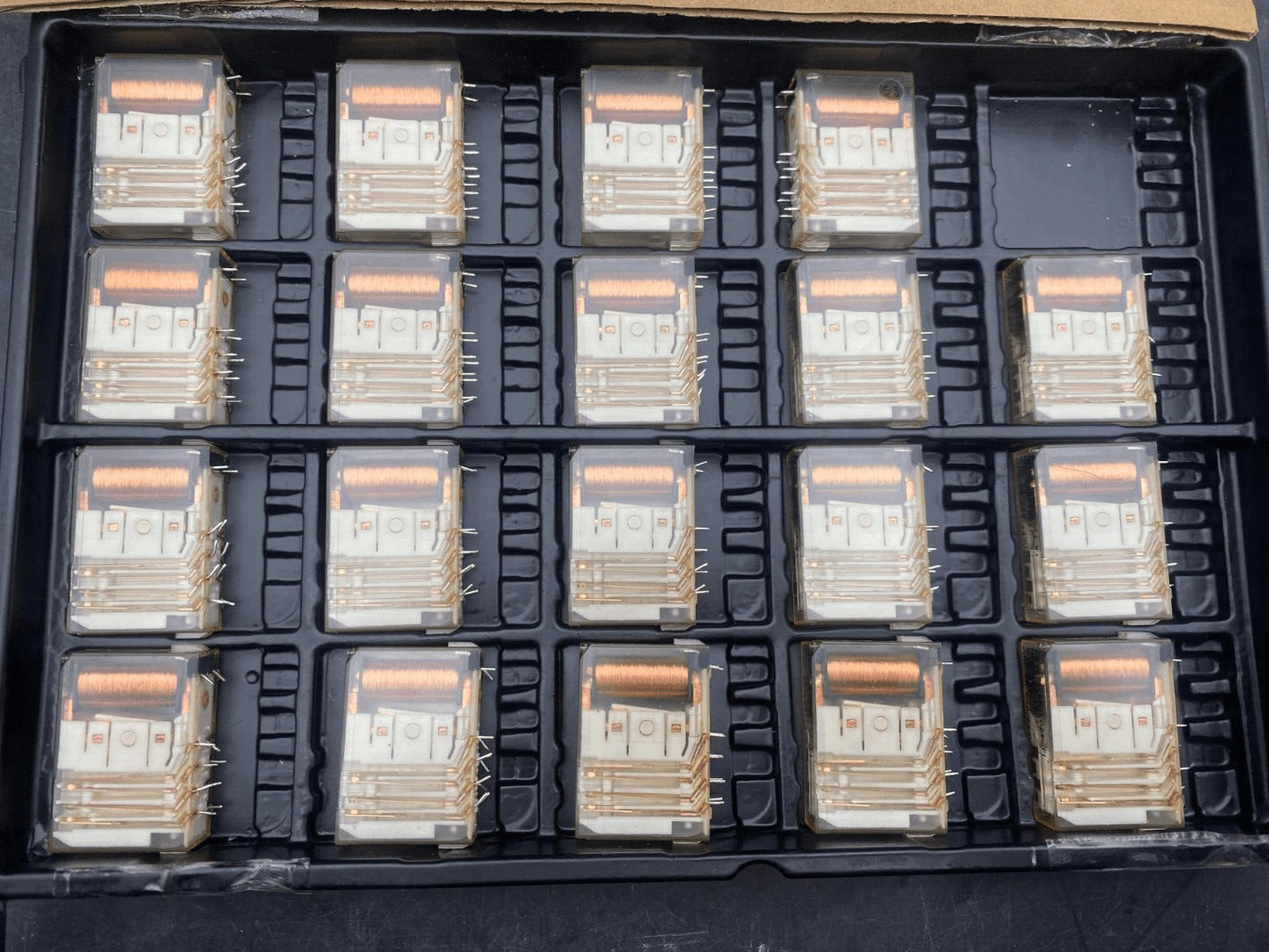HENGSTLER L021 HDZ - 468 - 1003 24V 6A RELAIS x1pc - KLR Automation