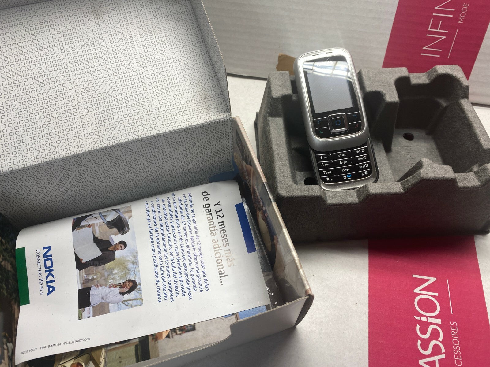 Nokia 6111 Mobile Phone Old Stock Rare collectors Mobile Phone Cell 1