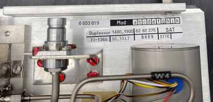 SAT DUPLEXEUR 1400 - 1900 MHz FI - 136A 86 - 10LT 8282275 6 653 619 - KLR Automation
