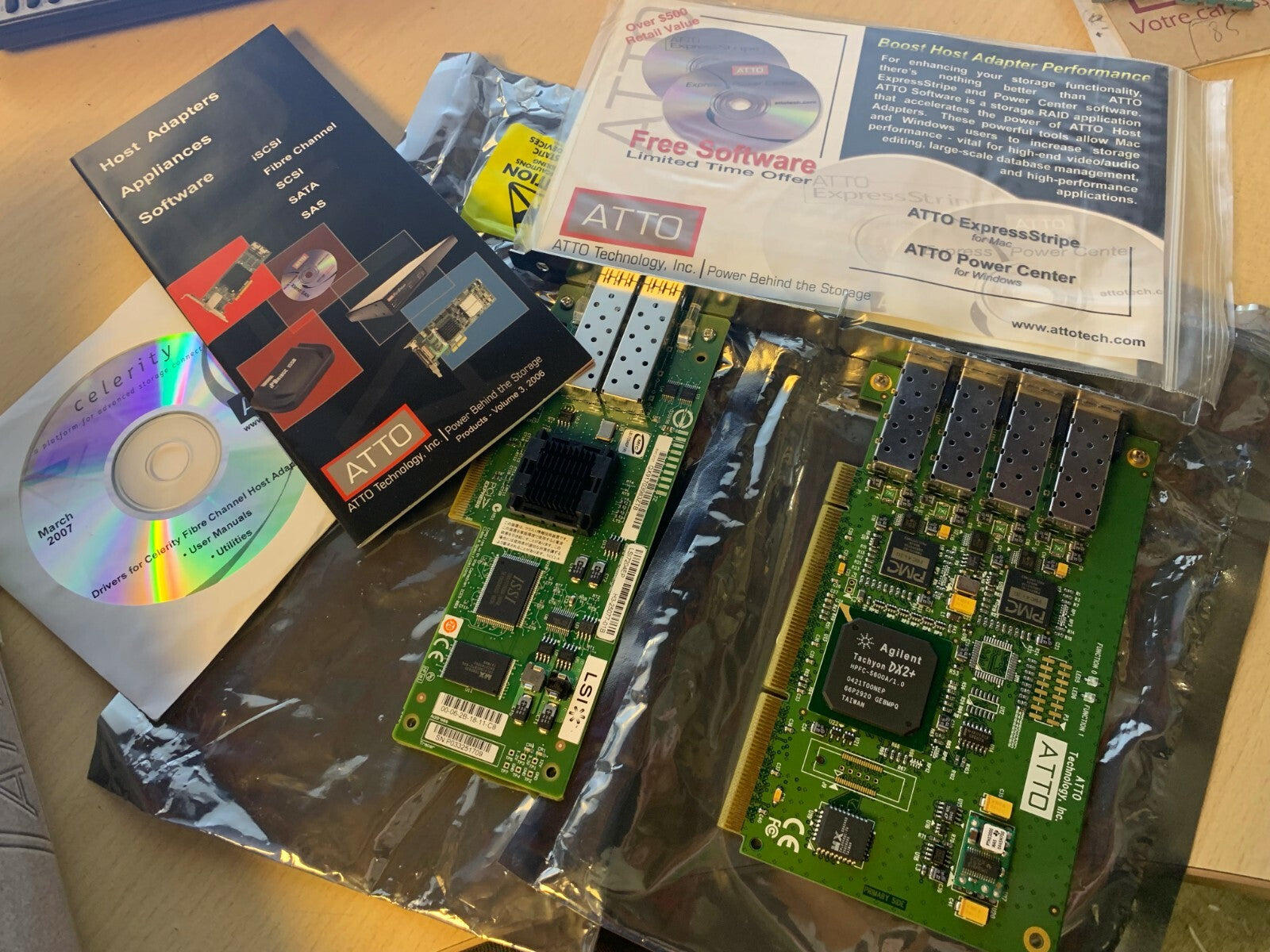 ATTO Celerity FC-22XH Storage Adapter CTFC-22XH-000 Fibre channel+ lsi 7204ep
