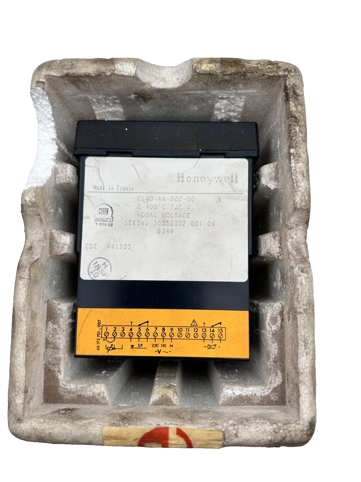 HONEYWELL CL40-AA-002-00 0-400° DUAL VOLTAGE