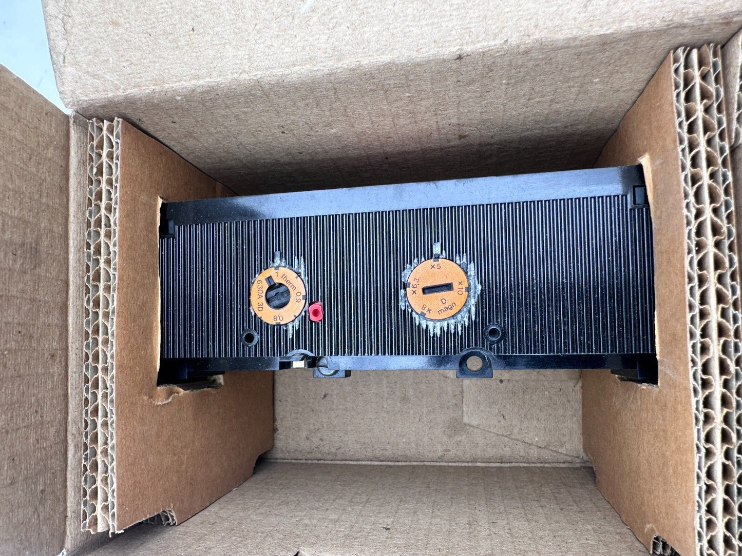 MERLIN GERIN C630N/H/L D630 3P3D 45316 - KLR Automation