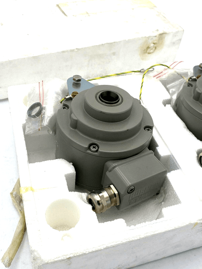 1pc x. Baumer Hübner HOG 10 DN 1024 I Incremental Encoder - KLR Automation
