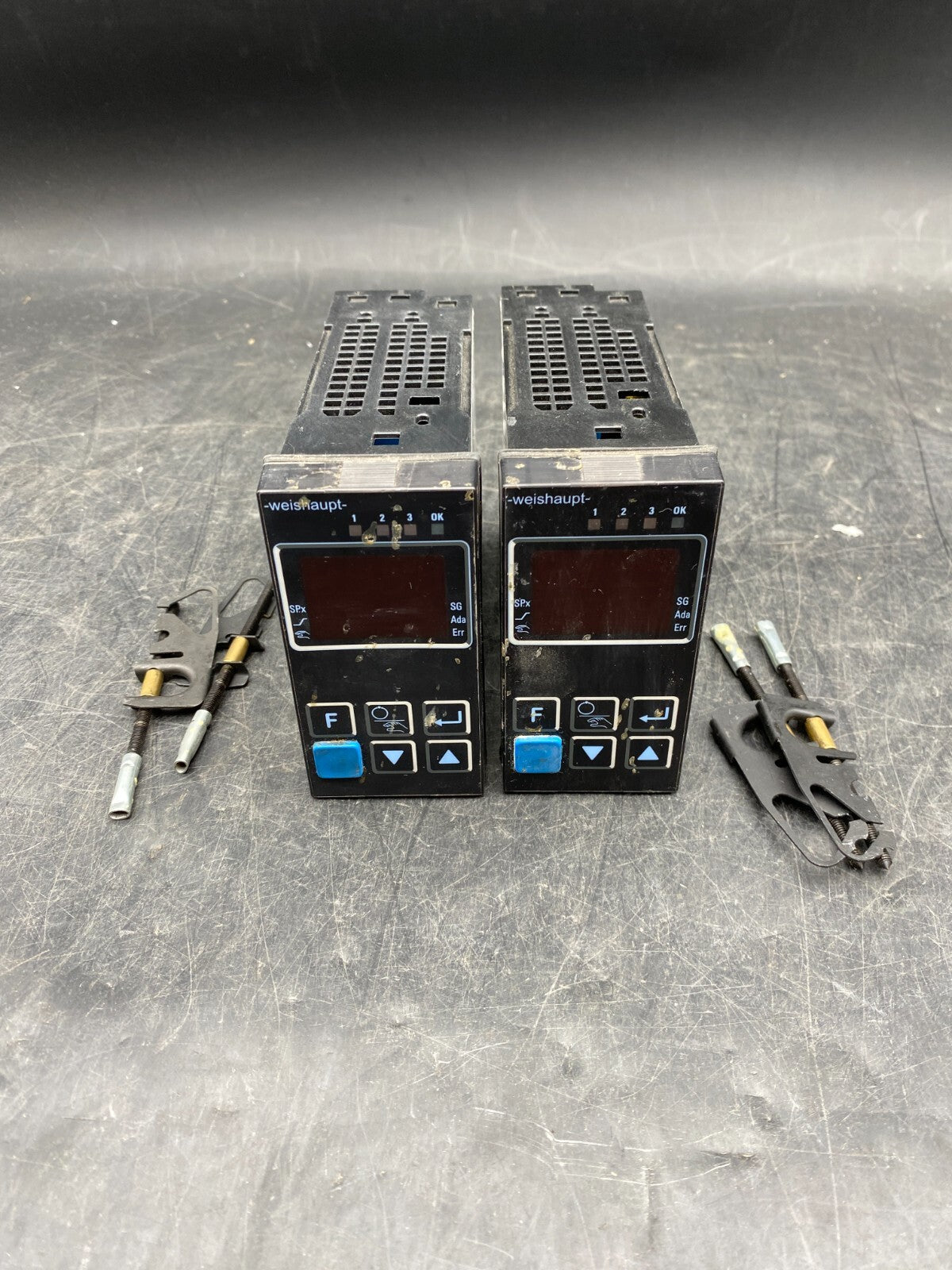 WEISHAUPT KS40-108-9090M-D35 VERS 2.2 CONTROLEUR DE TEMPERATURE x1pc