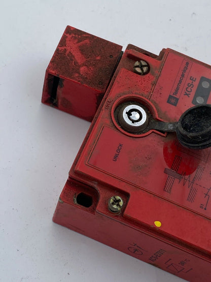 TELEMECANIQUE XCS - E7311 IP67 24 - 48 V Interrupteur de sécurité. without Key - KLR Automation