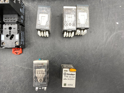 SET OF RELAY AND SOCKET RXM4AB2B7PVM PT570524 RXM4AB2B7 RXM4AB2JD RXM4AB2ED 27pc