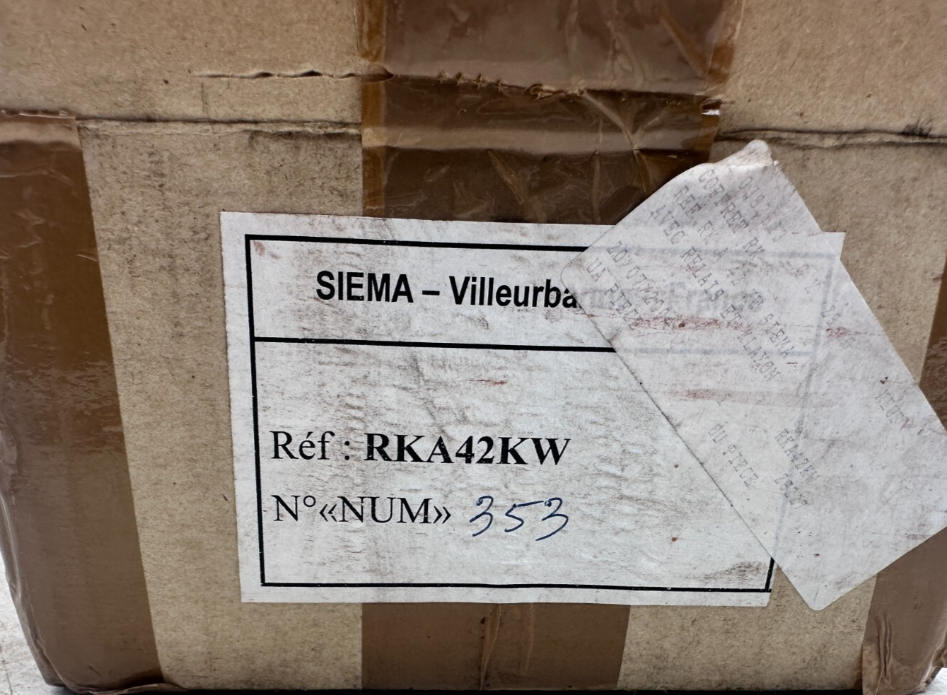 SIEMA RKA42KW COFFRET AVEC RELAIS ET KLAXON