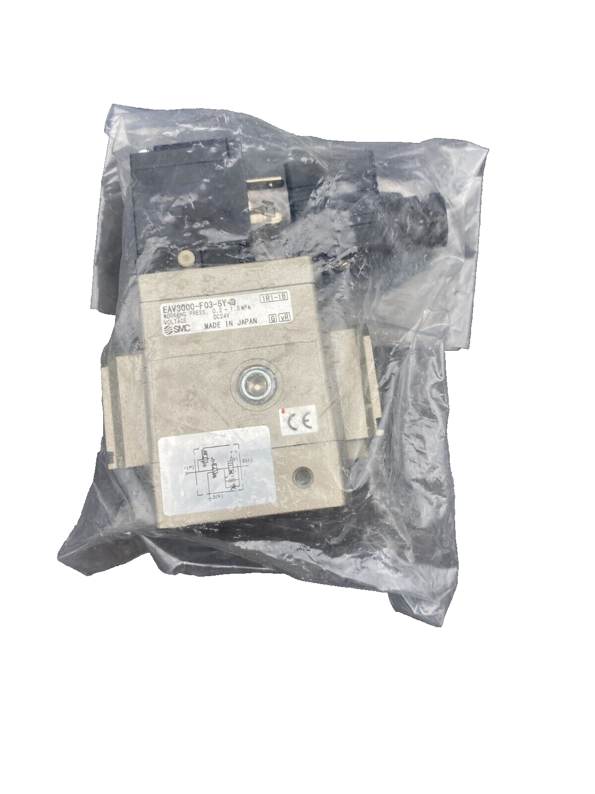 SMC EAV3000-F03-5Y-Q ELECTRODISTRIBUTEUR PNEUMATIQUE x1pc