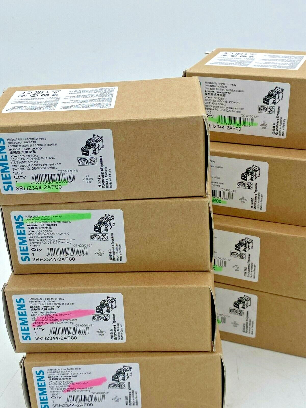 1pc x Contacteur Siemens 4 NF + 4 NO, 3 A, 110 V c.a. 3RH2344-2AF00