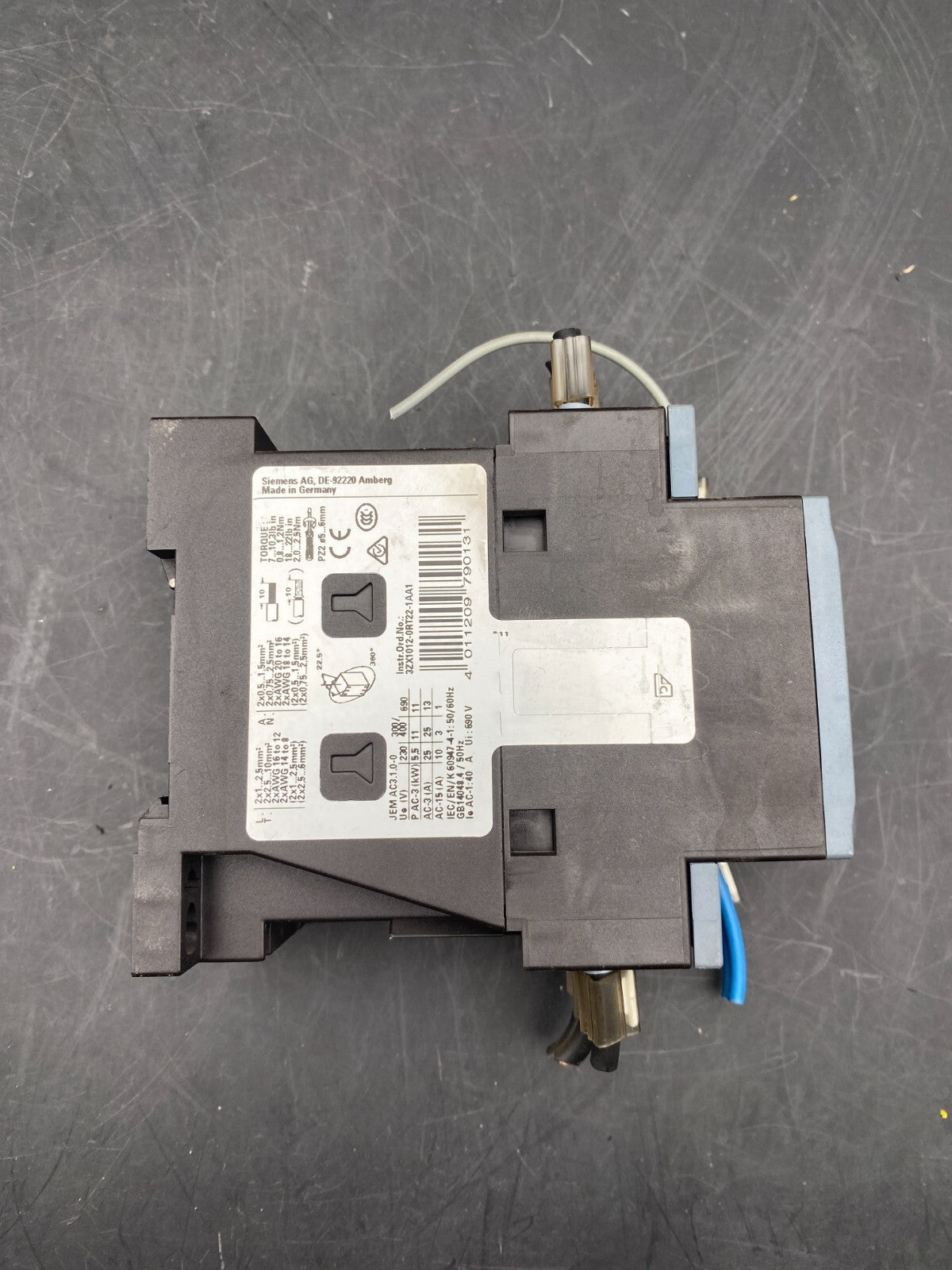 LOT OF 2 SIEMENS 3RT2026 - 1BB40 + G/150902 E02 + SIEMENS 3RT2016 - 1BB41 CONTACTOR - KLR Automation