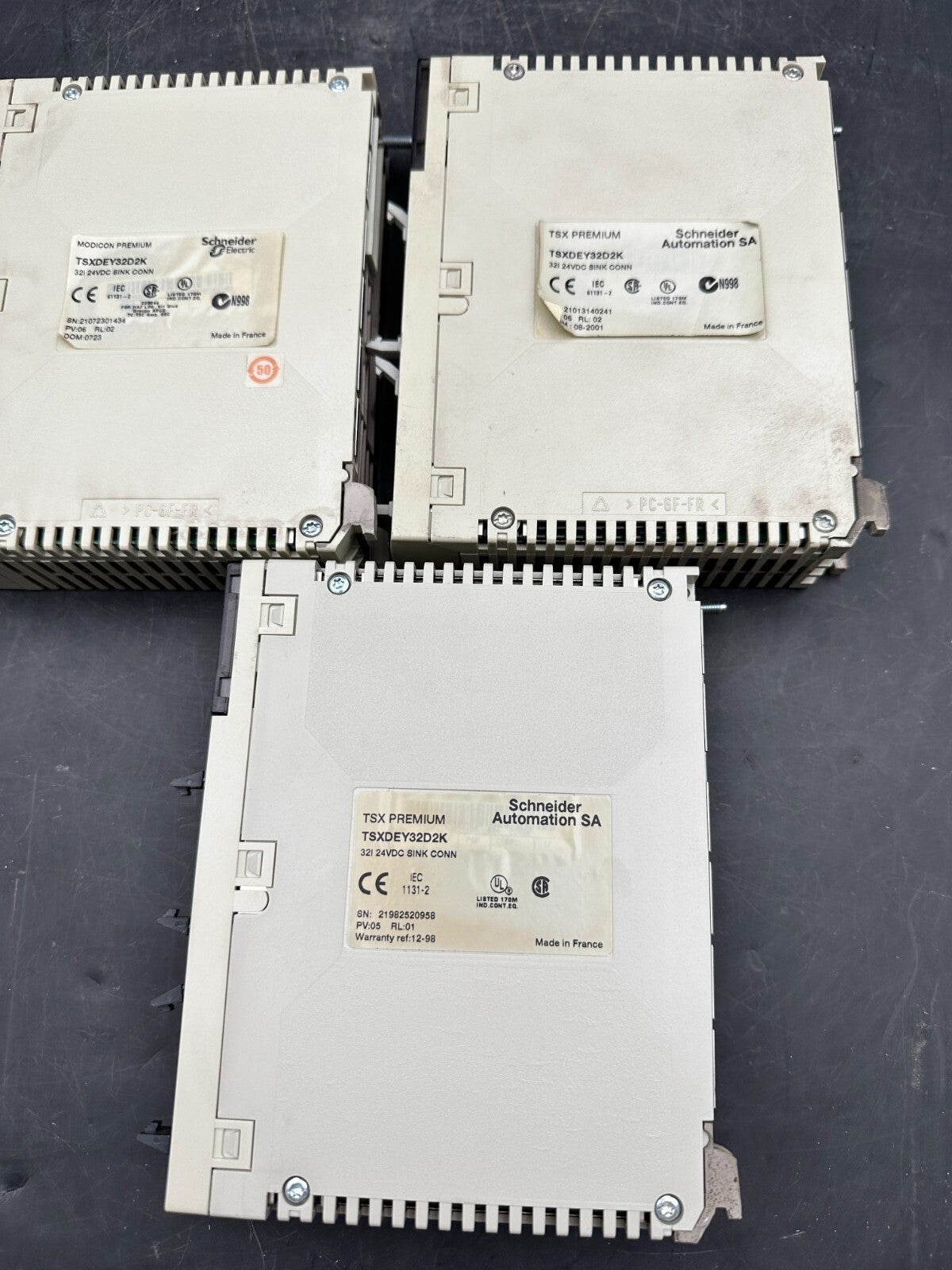 1pc x Schneider Electric Telemecanique TSX Premium TSXDEY32D2K - KLR Automation