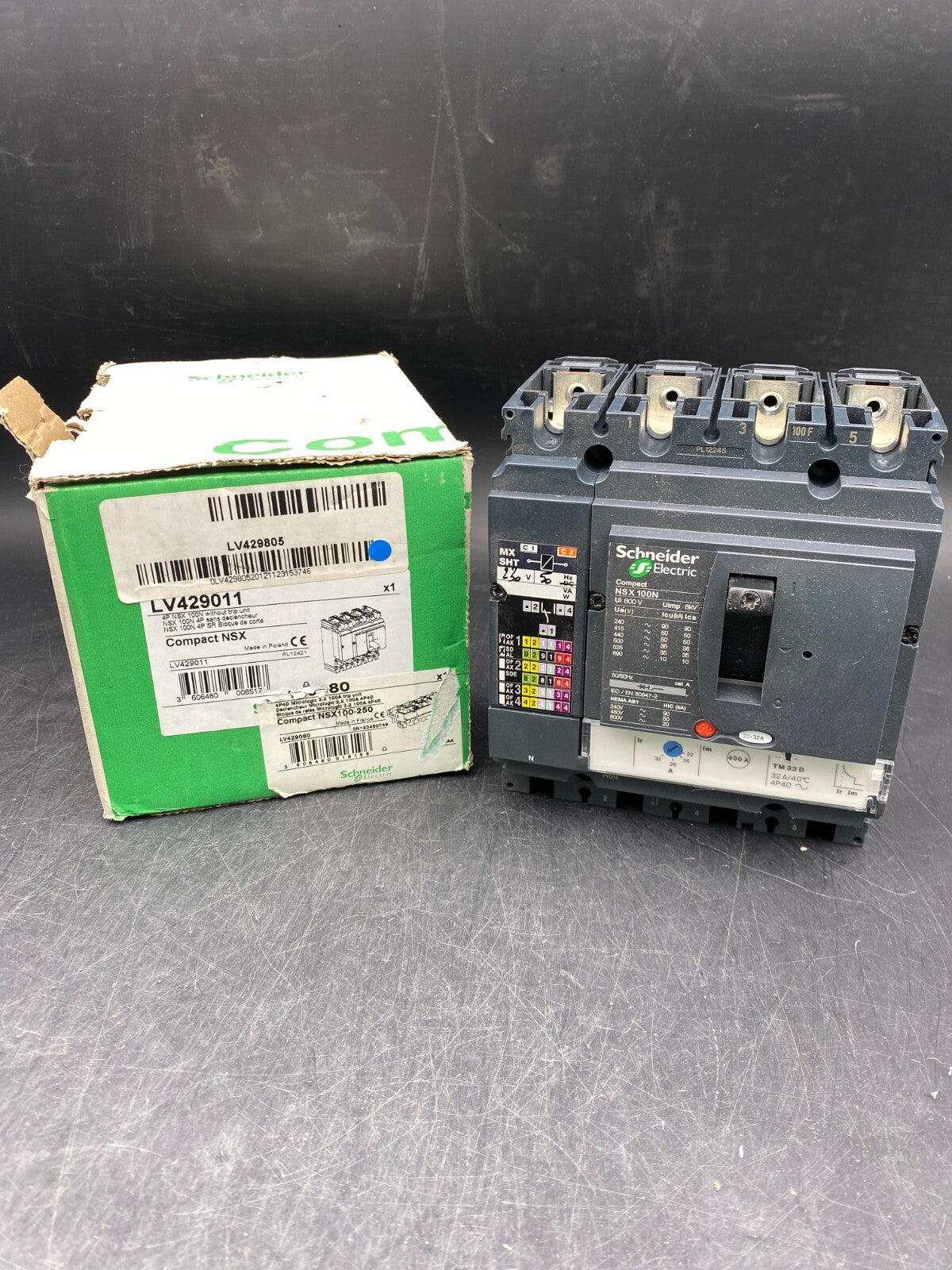 SCHNEIDER ELECTRIC LV429805 + LV429011 COMPACT NSX 100N 4P - KLR Automation