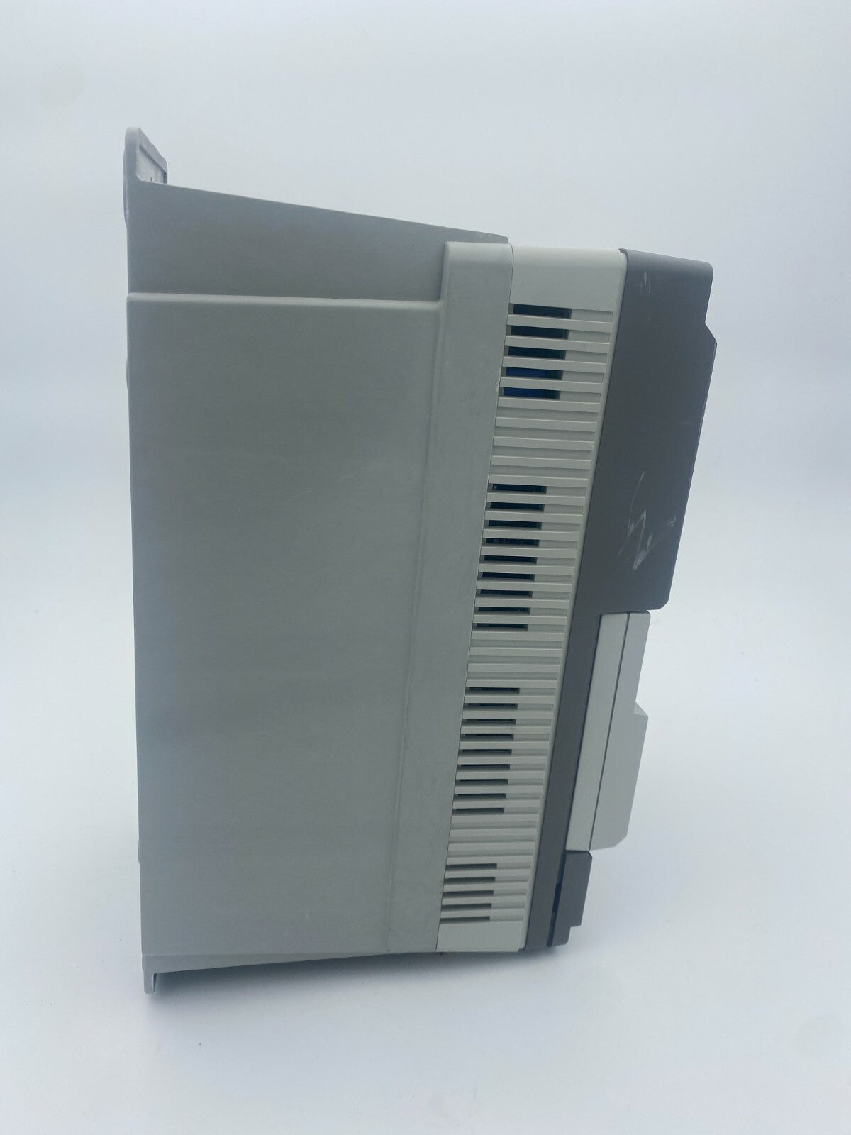 LEROY SOMER FMV 2306 3.5T Modulateur de fréquence numérique 2.2kW - KLR Automation
