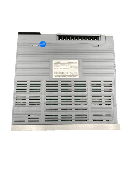 XINJE DS5L - 20P7 - PTA - KLJ SERVO DRIVER 1PH 200 - 240 5.0A - KLR Automation