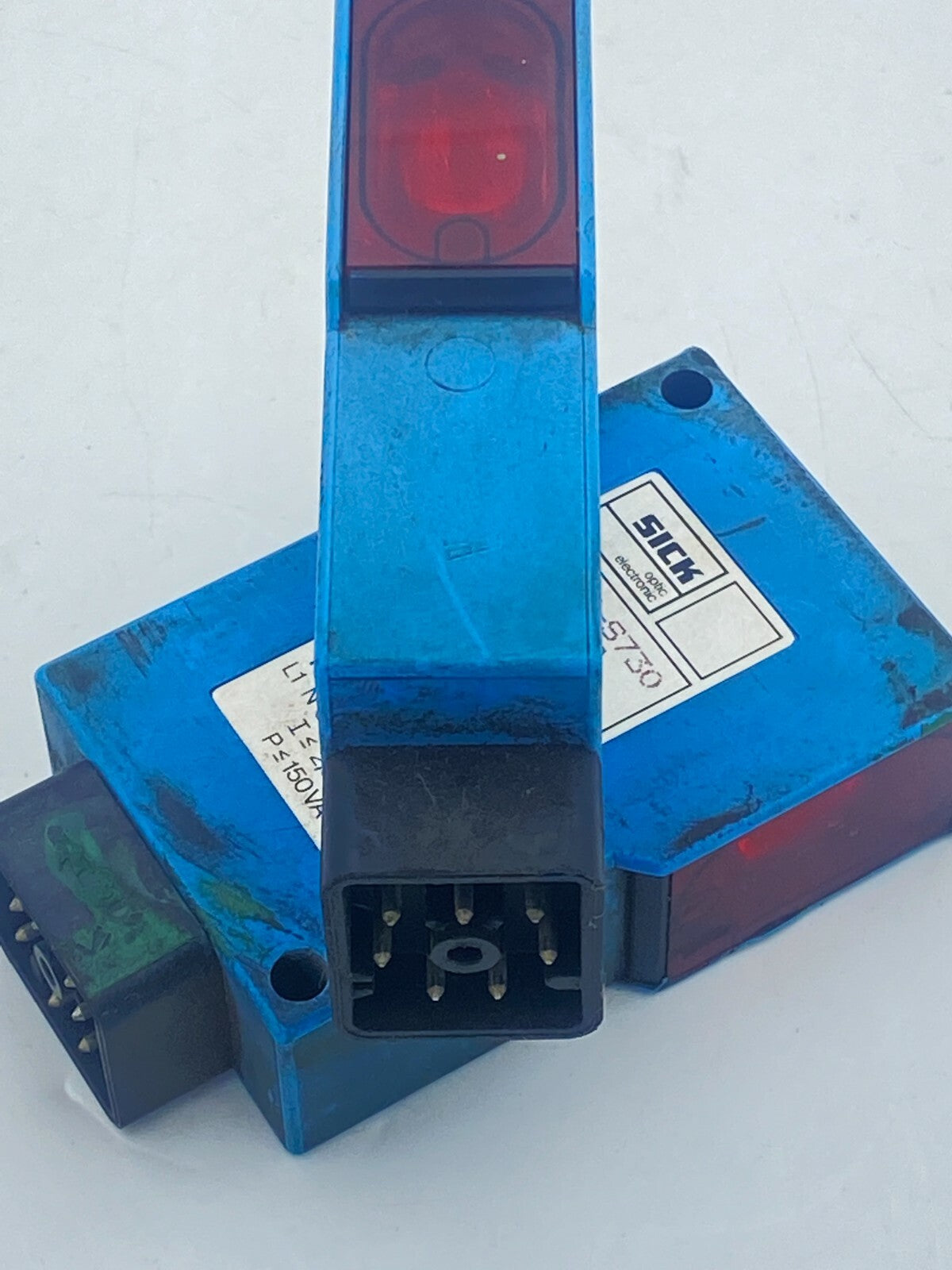 2 x pc  Sick WL27-2S730 Proximity Sensors OPTIC ELECTRONIC SENSICK P