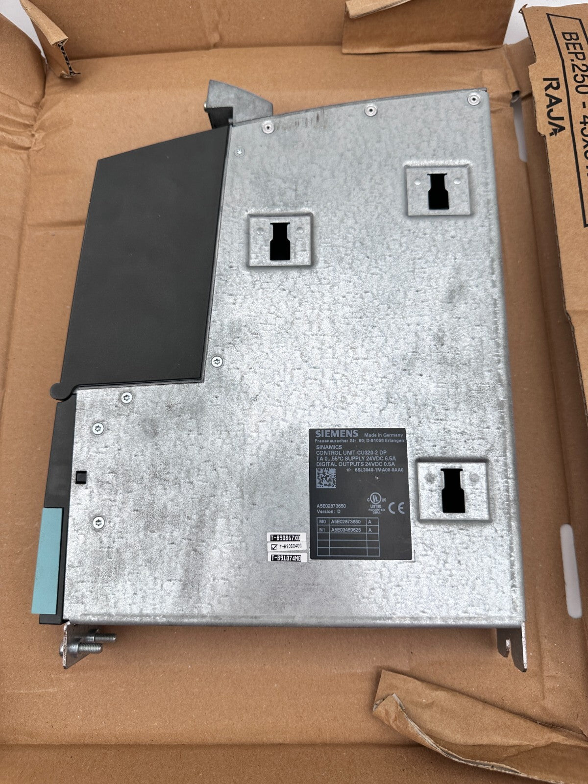 SIEMENS 6SL3040-1MA00-0AA0 SINAMICS CONTROL UNIT CU320-2 DP