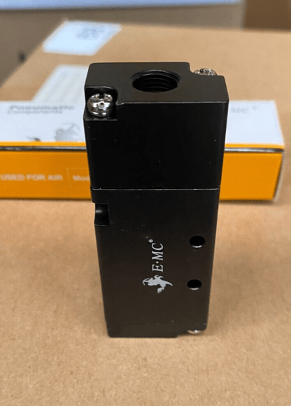 EMC RVA5211 - 06 G1/8 Z21504 VANNE DE REGULATION D'AIR 5/2 5/3 x10pc - KLR Automation