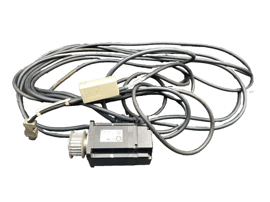 OMRON SGMAV - 04A3A61 400W 200V 2.6A 1.27 Nm 3000 tr/min 3PH AC + CABLE 5M x1pc - KLR Automation