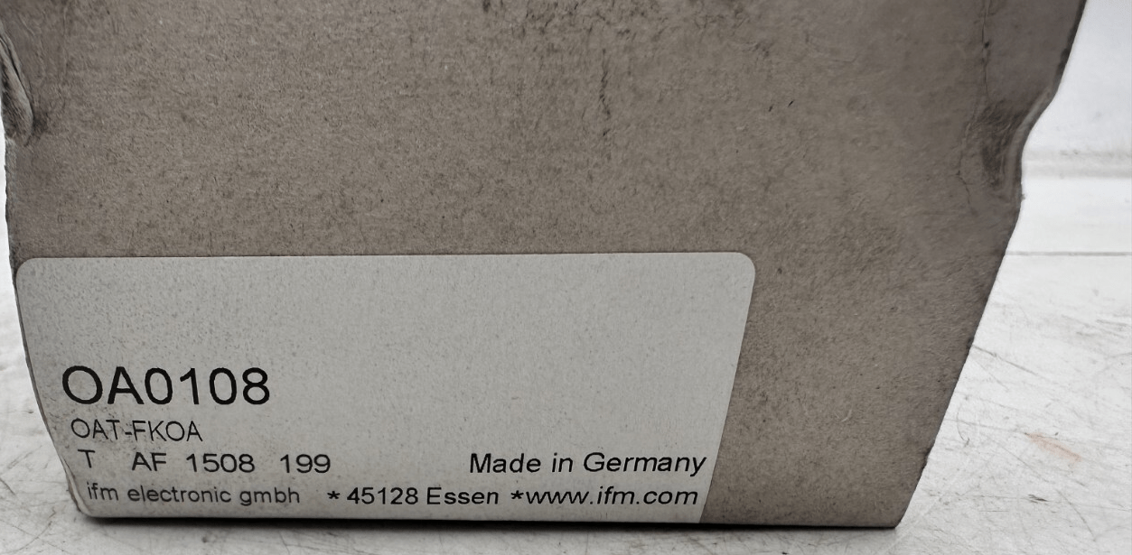 IFM ELECTRONIC OA0108 OAT - FKOA PHOTOELECTRIC SENSOR - KLR Automation