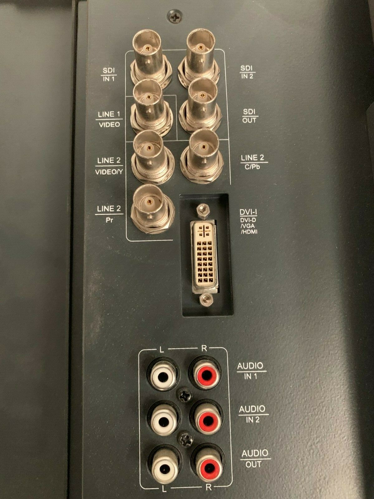  MULTI-FORMAT  BROADCAST STUDIO OSEE 150 Monitor Sdi LM-150S-D