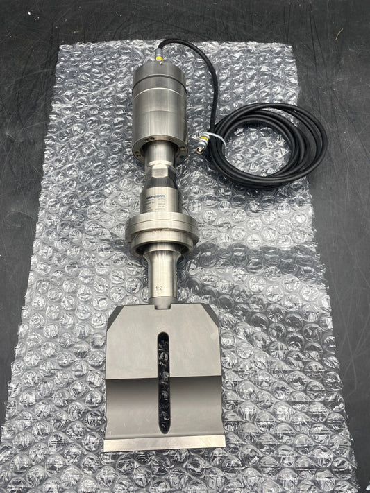 HERRMANN SONOTRODE 4 010 475 1:1.7 + 180813 ULTRASONIC CONV. + 213 981 1:2 - KLR Automation