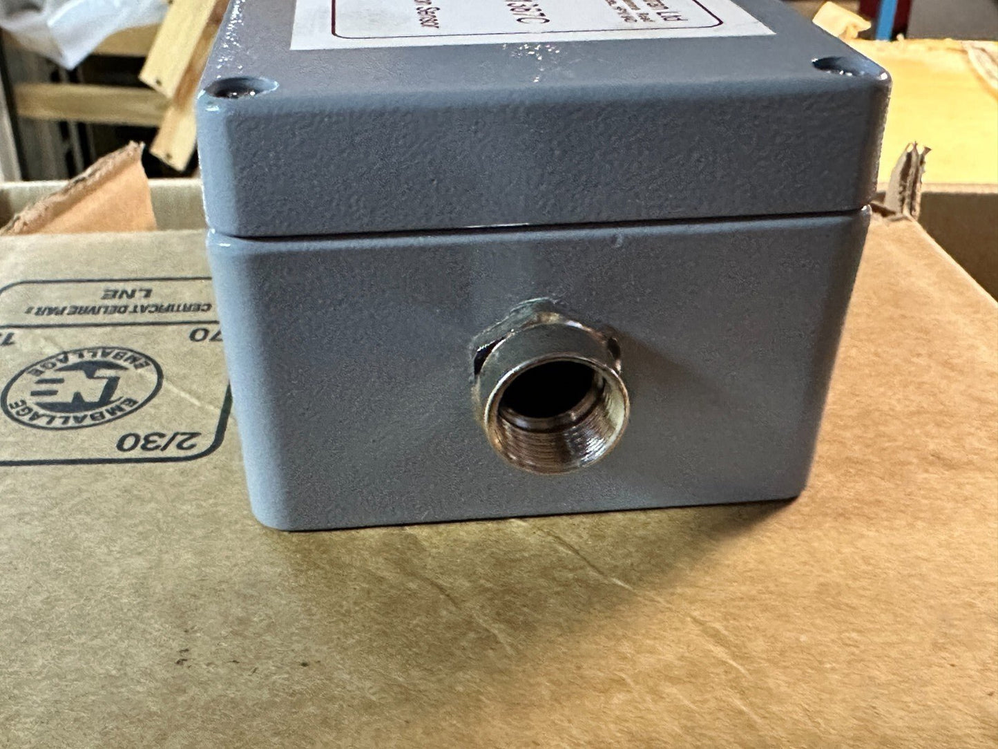 1pc x MONITRAN - TRIAXIAL Vibration Sensor MTN1387C - KLR Automation