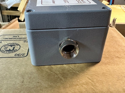 1pc x MONITRAN - TRIAXIAL Vibration Sensor MTN1387C - KLR Automation