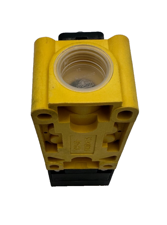 TURCK NI40-CP40-AP6X2/S961 COMBIPROX PHOTOELECTRIC SENSOR