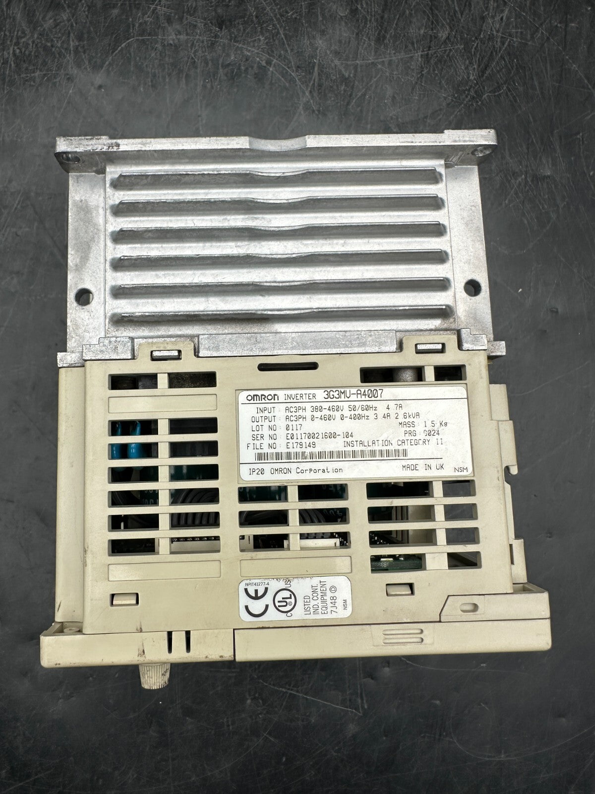 OMRON 3G3MV - A4007 SYSDRIVE 3G3MV INVERTER 400V 3PHASE 0.55kW - KLR Automation