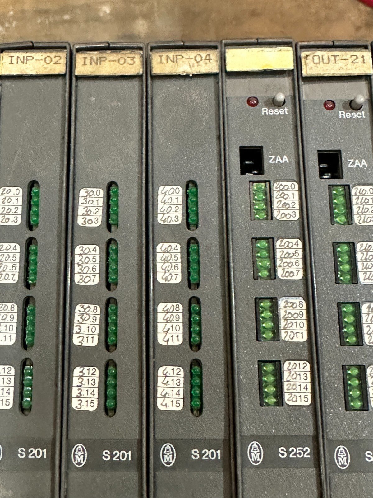 KLOCKNER MOELLER SUCOS PS316 - 212 - 1 EBE240.1 - 2 EBE223.1 - 6 cpu - w EBE211 s201 s252 - KLR Automation