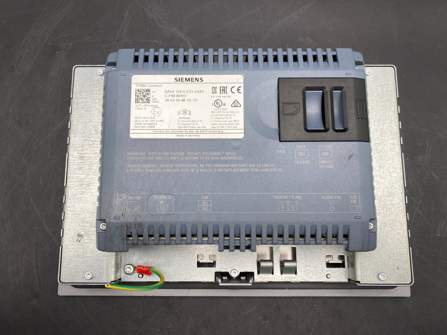 SIEMENS SIMATIC HMI TOUCH TP900 COMFORT 6AV2 124 - 0JC01 - 0AX0 C - FNE45900 PANEL - KLR Automation