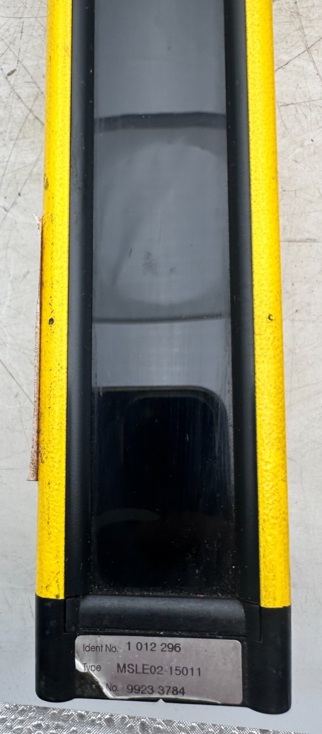 SICK MSLE02-15011 1013748+ MSLS02-15021 1012296 SAFETY LIGHT CURTAIN