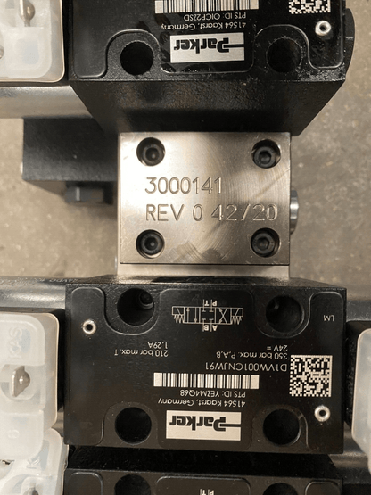 MPO 3000140 BARKSDALE 0417 - 651 PARKER D1VW026BNJW91 x3pc BLOC VENTILATION - KLR Automation