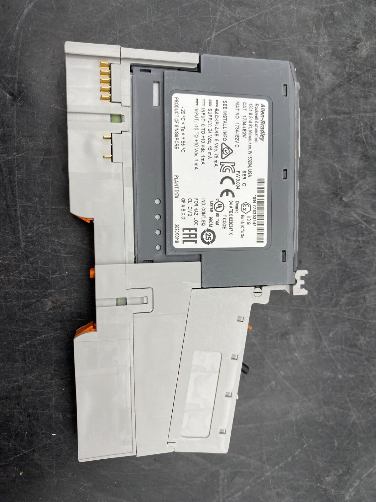 2 pc x ALLEN - BRADLEY 1734 - MB + 1734 - IE2V ( x 2 ) - KLR Automation