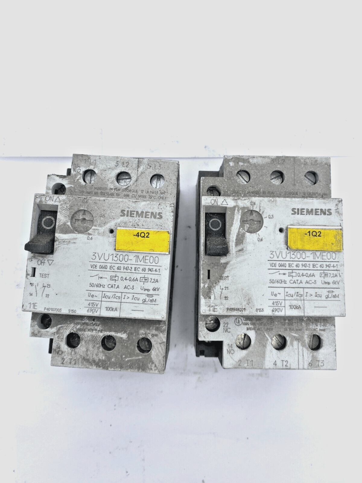 LOT OF 3 SIEMENS 3VU1300 - 1ME00 CIRCUIT BREAKER 39.90 - KLR Automation