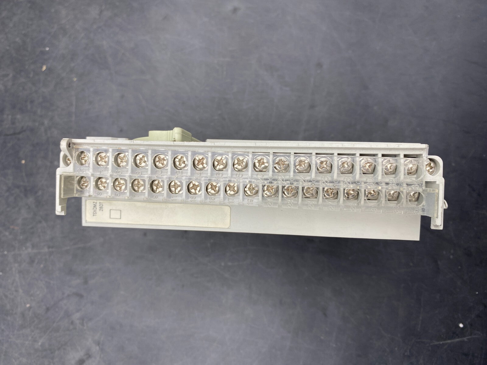 1pc x SCHNEIDER ELECTRIC TSX MICRO TSXDMZ28DT PV 03 RL 01 INPUT MODULE