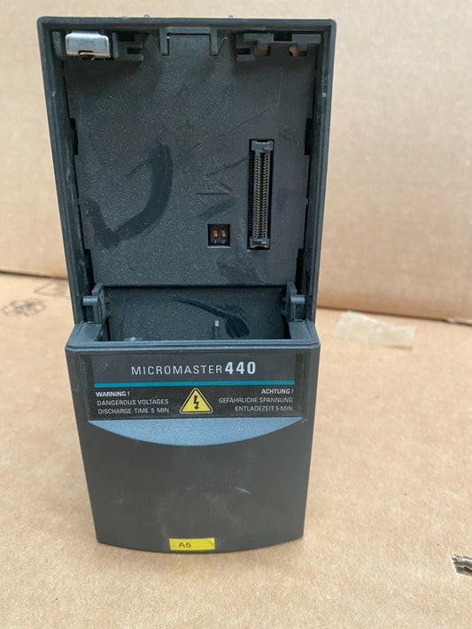 SIEMENS 6SE6440 - 2AB13 - 7AA1 Micromaster 440 - KLR Automation