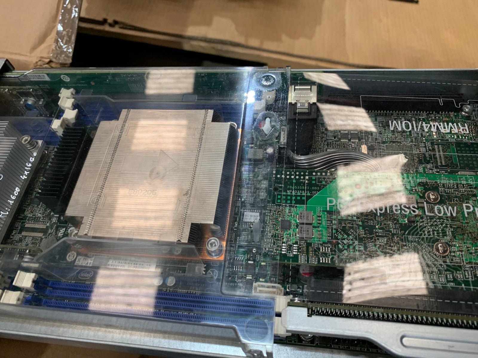 INTEL - SERVER SYSTEM G42641 - 001 Chassis - KLR Automation