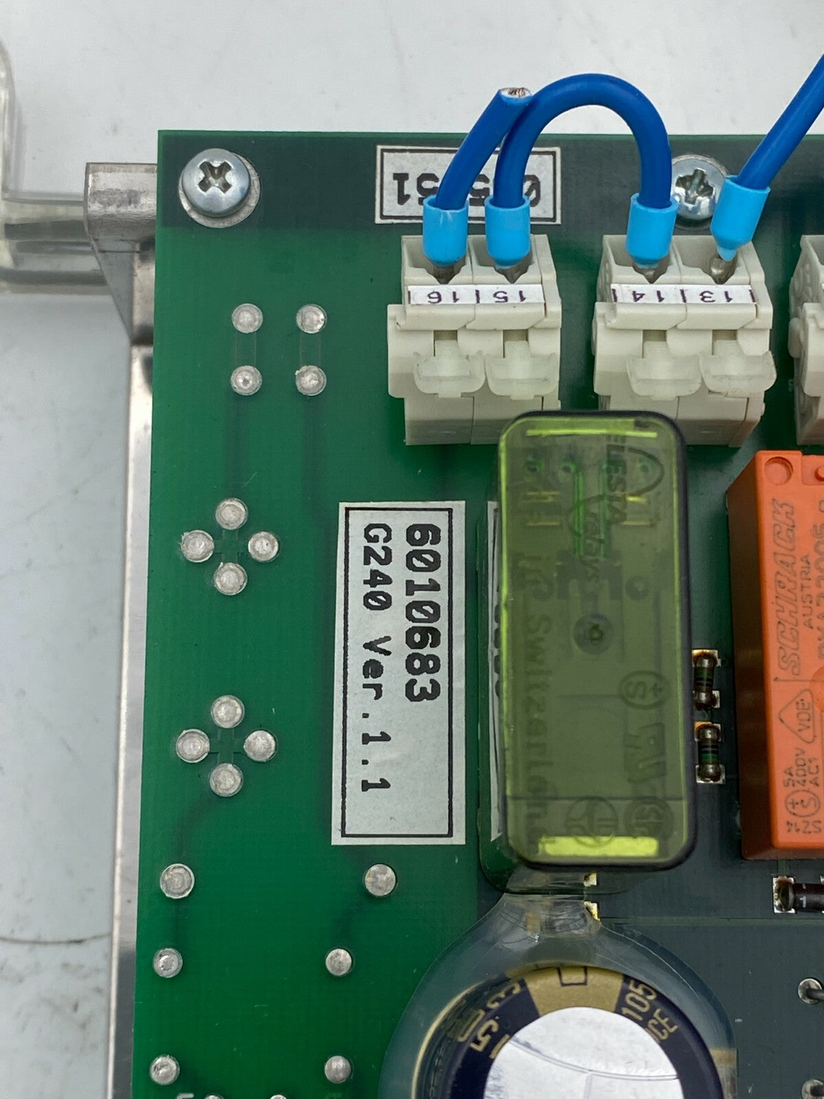 SICK -- LGT SAFETY LIGHT GRID CONTROLLER -- LGTN191-511 -- 6010683
